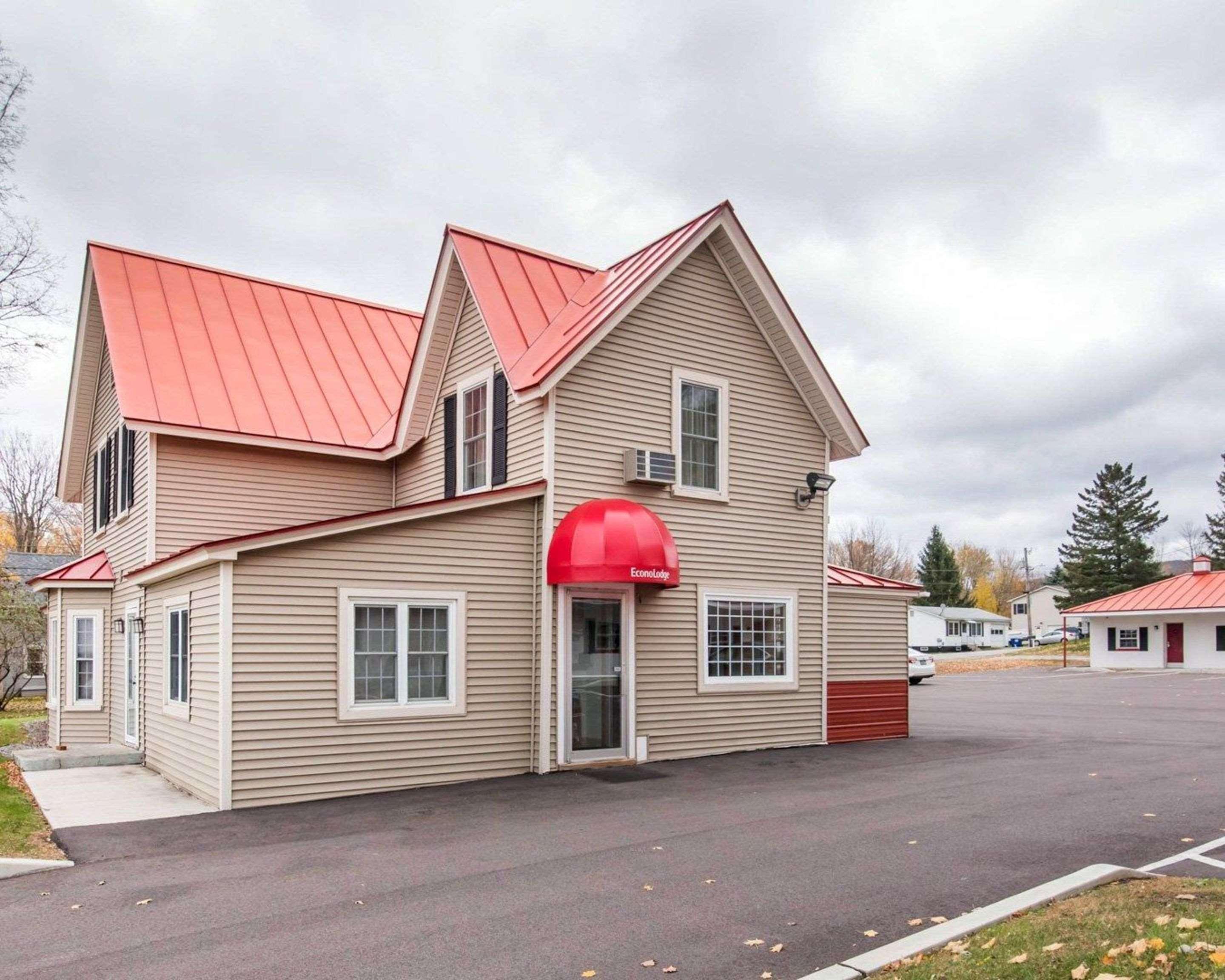 Econo Lodge St Albans Town St. Albans Exterior foto